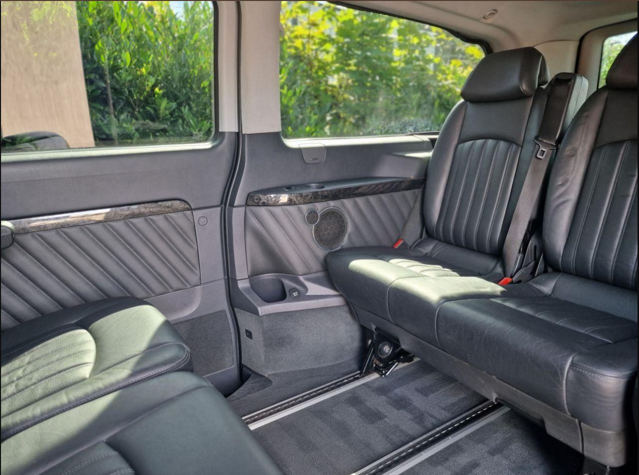 Mercedes Viano interior — comfortable airport transfer vehicle, seating up to 6 passengers